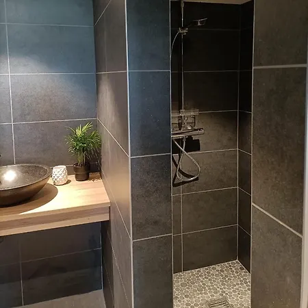 28 Court Tatil Evi Bastogne